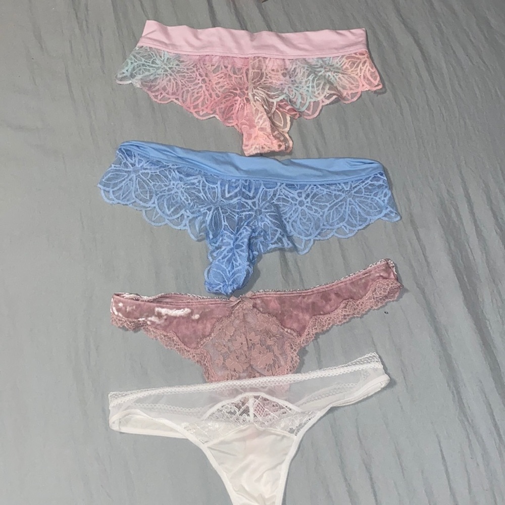 Victoria secret/pink underwear set (4 pairs)